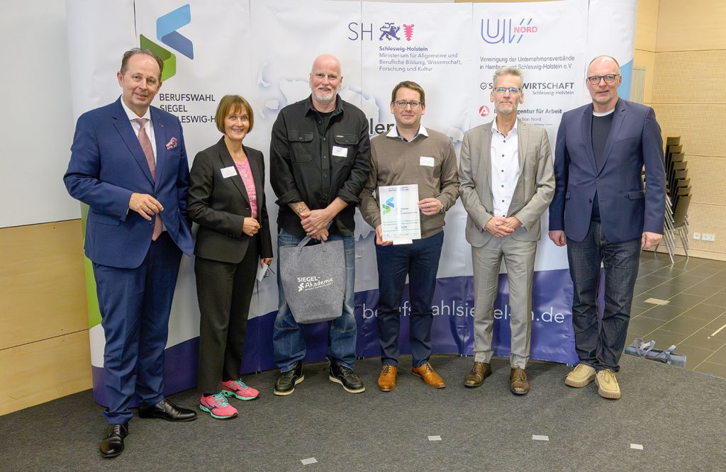 Ernst-Barlach-Gemeinschaftsschule Wedel mit dem Berufswahl-SIEGEL-SH ausgezeichnet